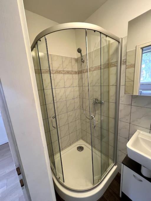 Kleines Aber Feines Apartment In Zentraler Lage - Strandvogtei Sellin מראה חיצוני תמונה